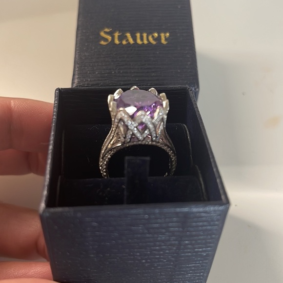 Beautiful Purple Royal Crown Amethyst purple ring - Picture 2 of 6